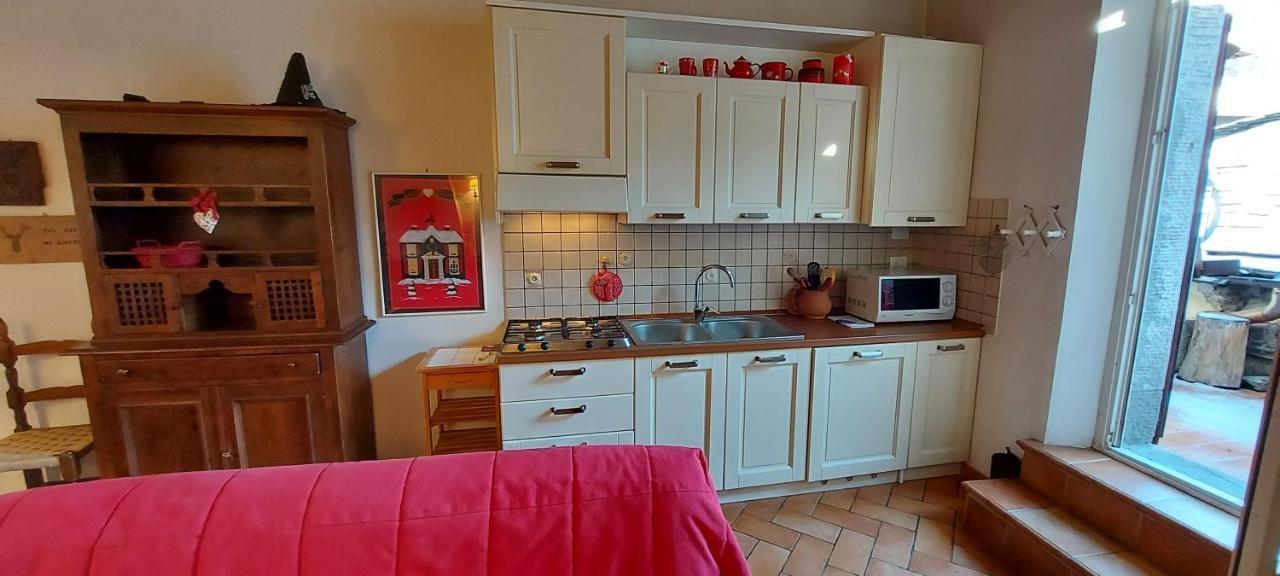 Piazza Fiumalbo Citta D'Arte Appartement Buitenkant foto