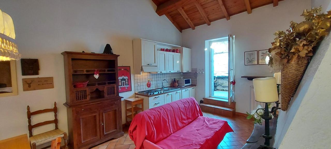 Piazza Fiumalbo Citta D'Arte Appartement Buitenkant foto